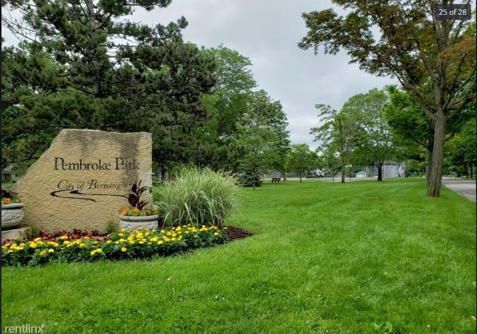 Pembroke Park: A Charming Neighborhood in Birmingham, Michigan